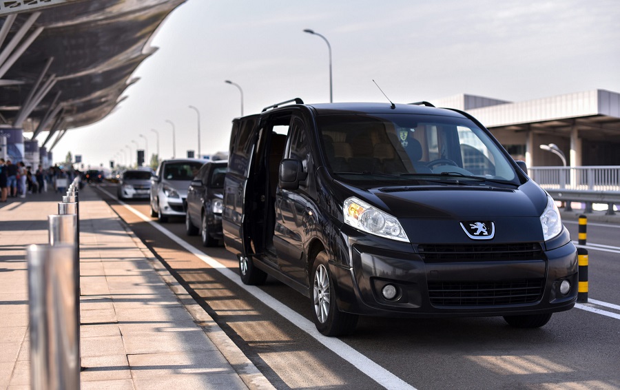 Airport Taxi
